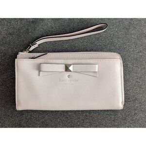Kate Spade Pink Leather Bow Wristlet Wallet With Multiple Card Slots
